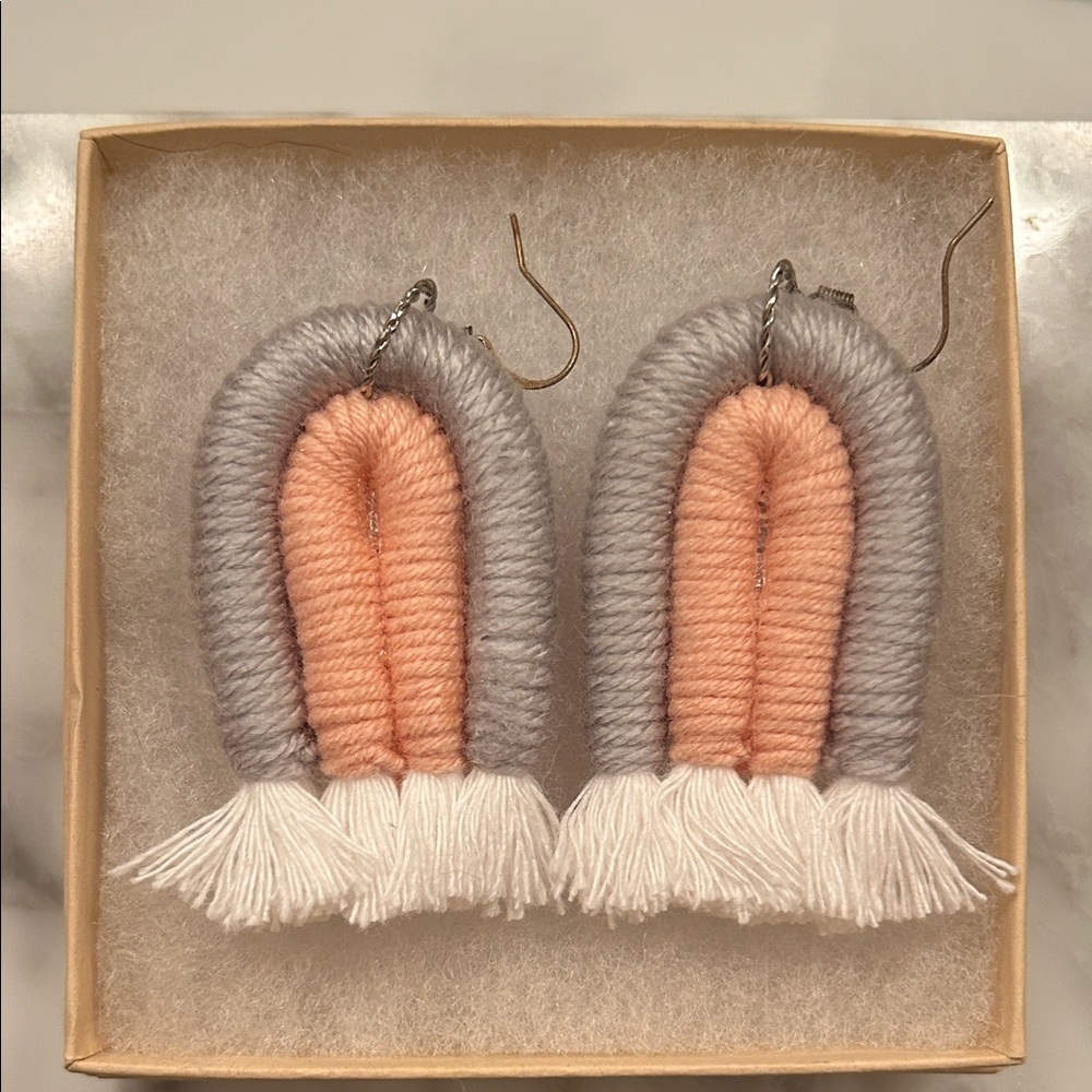Gray and Peach Yarn Earrings